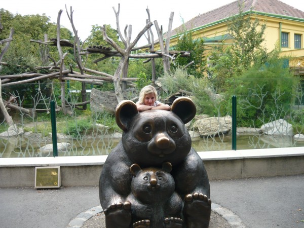 R1010547panda